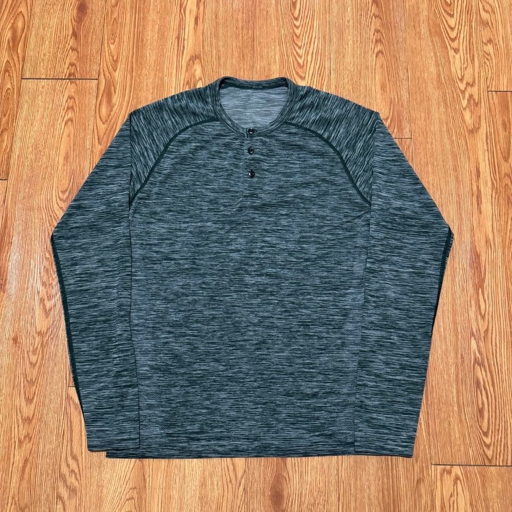 Lululemon Men's Metal Vent Tech Henley Shirt Medium Long Sleeve Green Athleisure